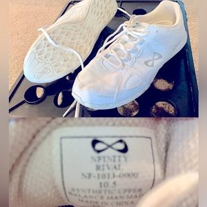 Nfinity Rival cheer shoes 10.5